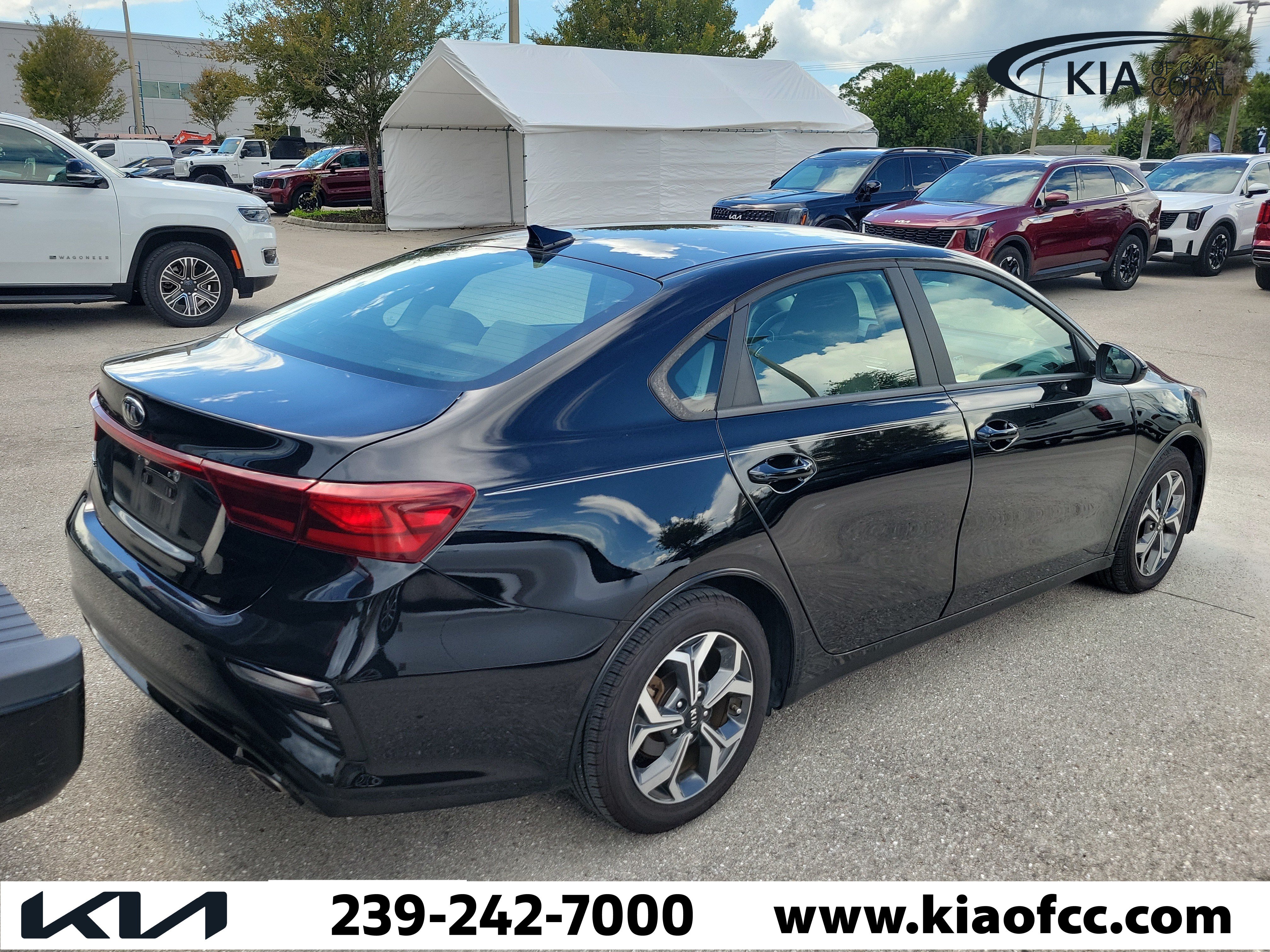 Used 2020 Kia Forte LXS FWD image 6