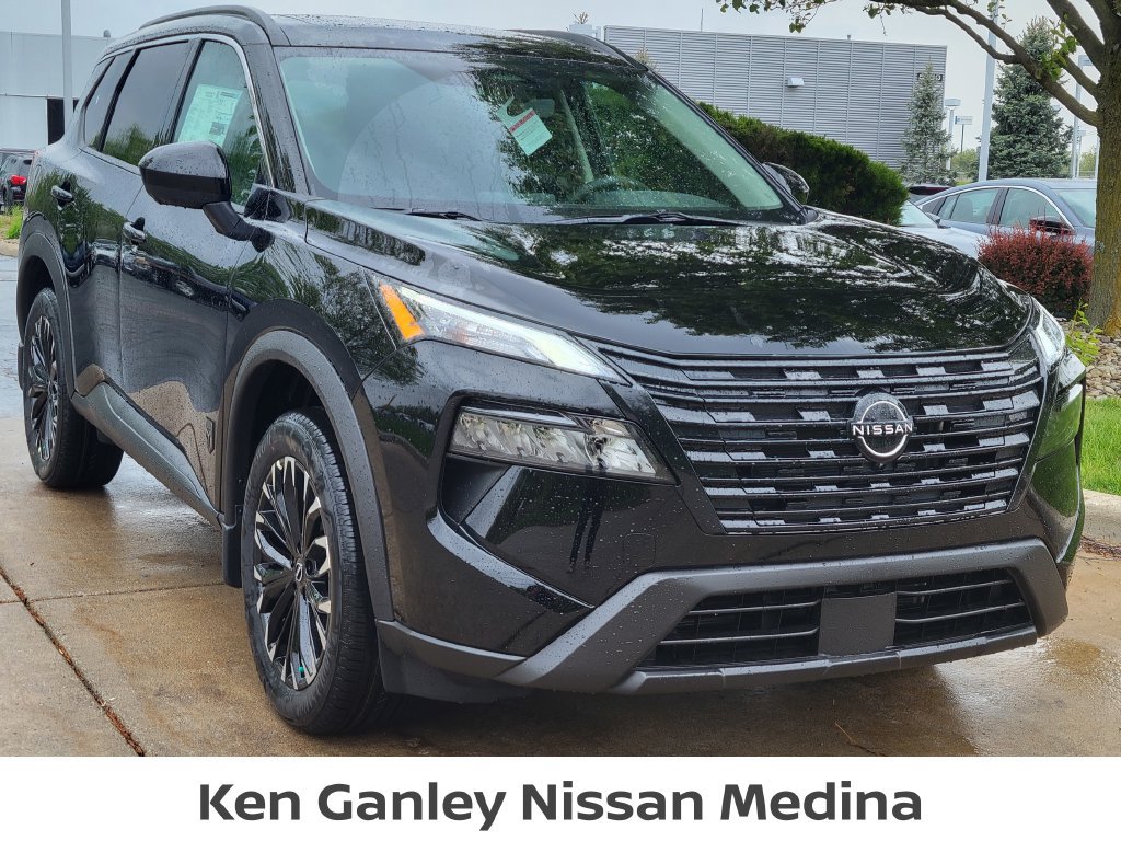 New 2026 Nissan Rogue Dark Armor AWD/4WD image 1