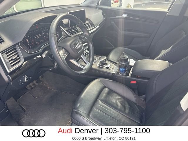 Used 2020 Audi Q5 2.0T Premium Plus w/ Premium Plus Package AWD/4WD image 6