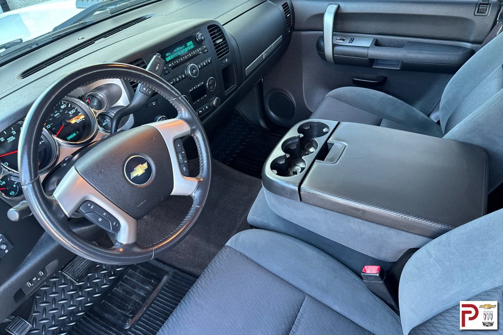 Used 2009 Chevrolet Silverado 2500 LT w/ Exterior Plus Package image 10