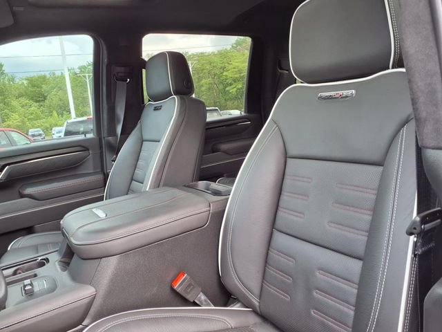 Used 2024 GMC Sierra 2500 AT4X image 7
