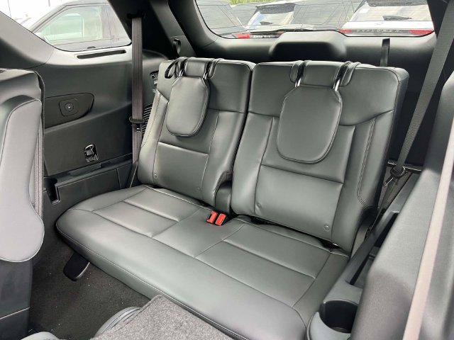 New 2027 Ford Explorer Active w/ Active Comfort Package AWD/4WD image 10