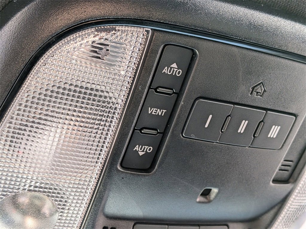 Used 2022 Dodge Durango GT image 21