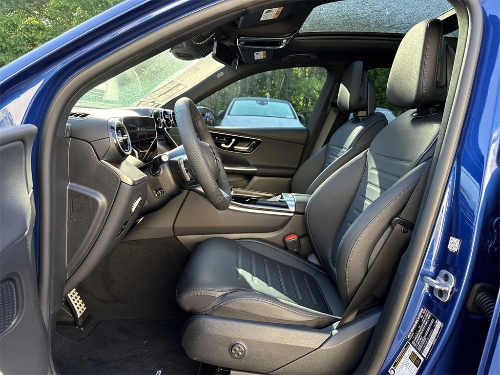 New 2025 Mercedes-Benz GLC 350e 4MATIC image 11
