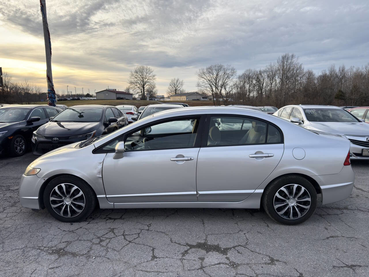 Used 2010 Honda Civic LX image 3