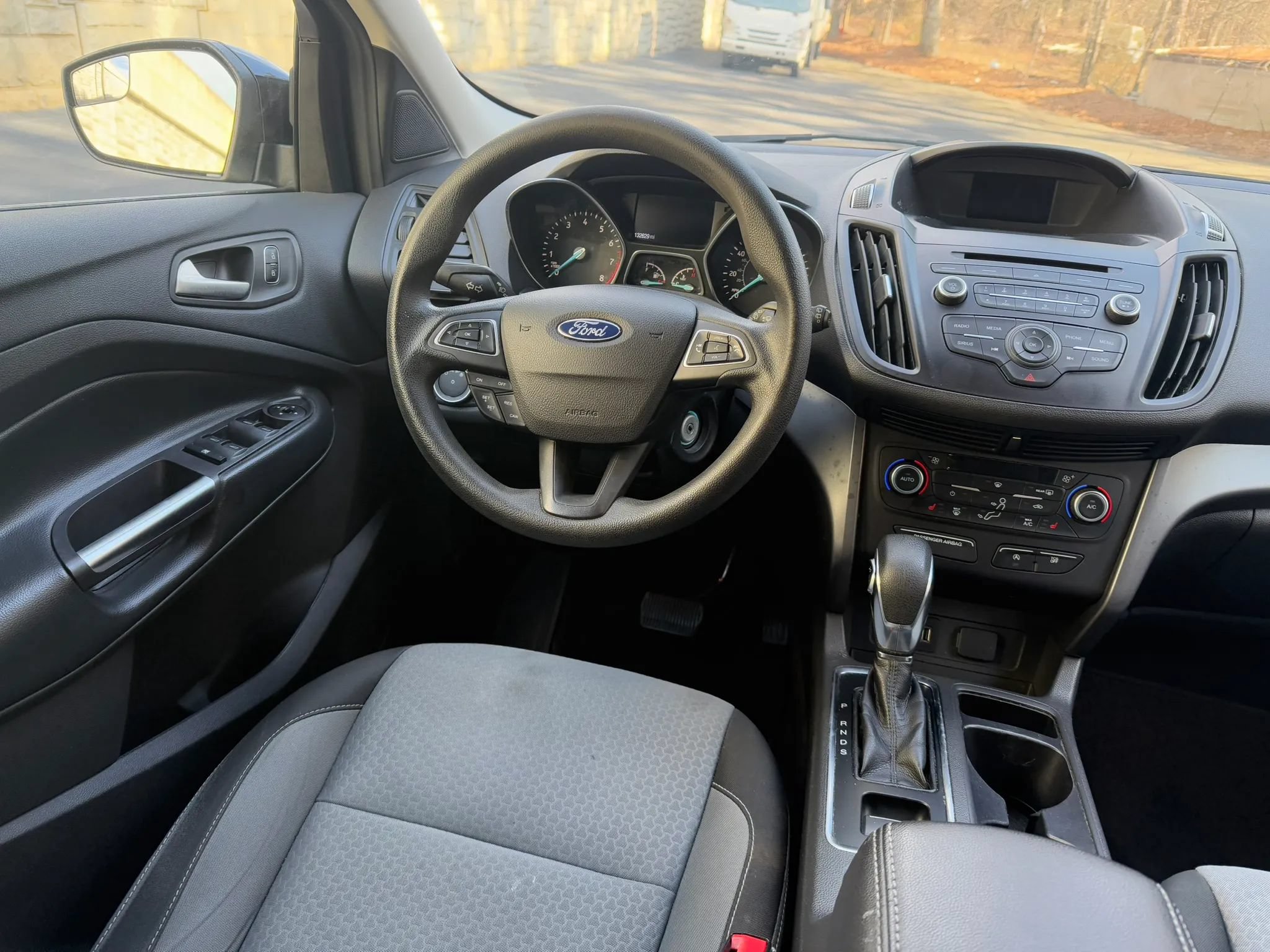 Used 2018 Ford Escape SE AWD/4WD image 17