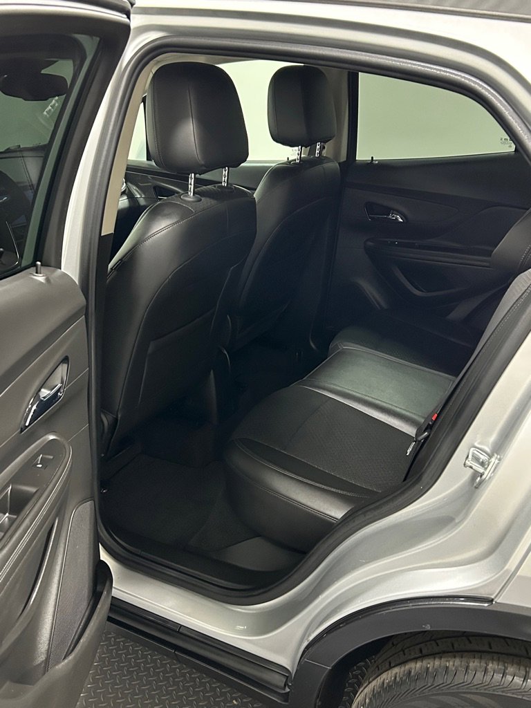 Used 2017 Buick Encore Preferred image 9