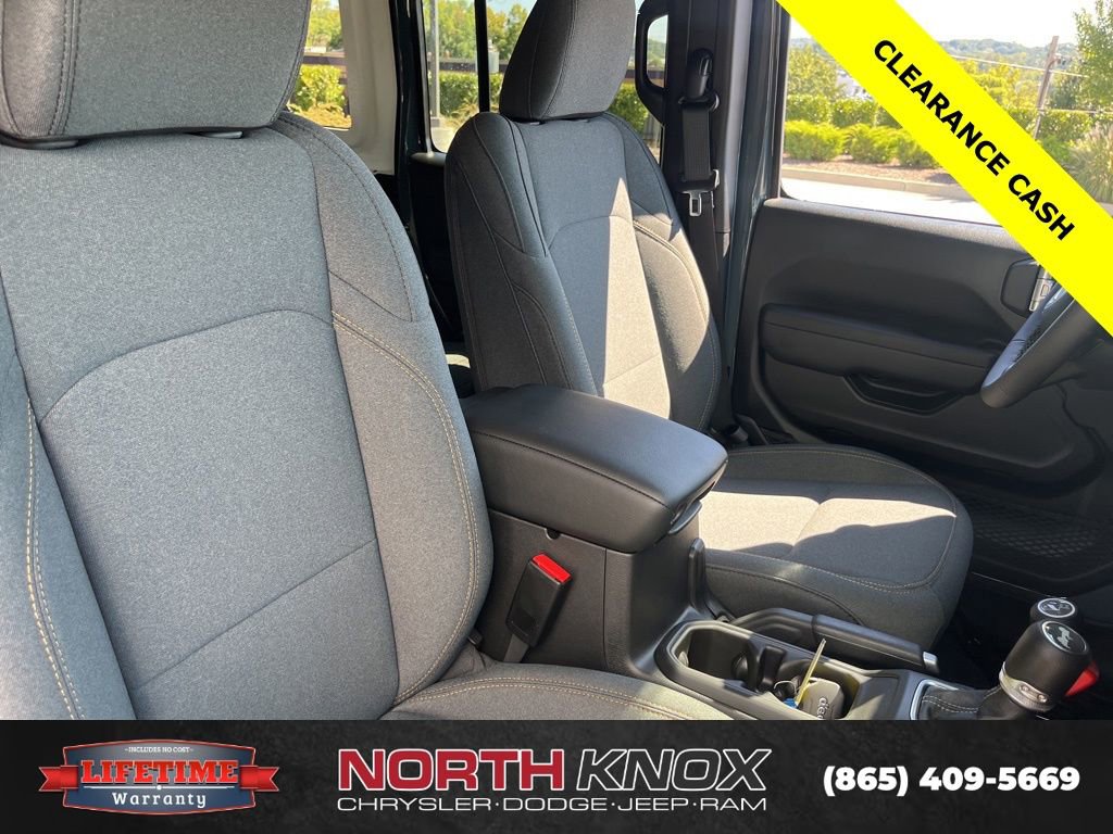 New 2025 Jeep Wrangler Unlimited Sport image 28