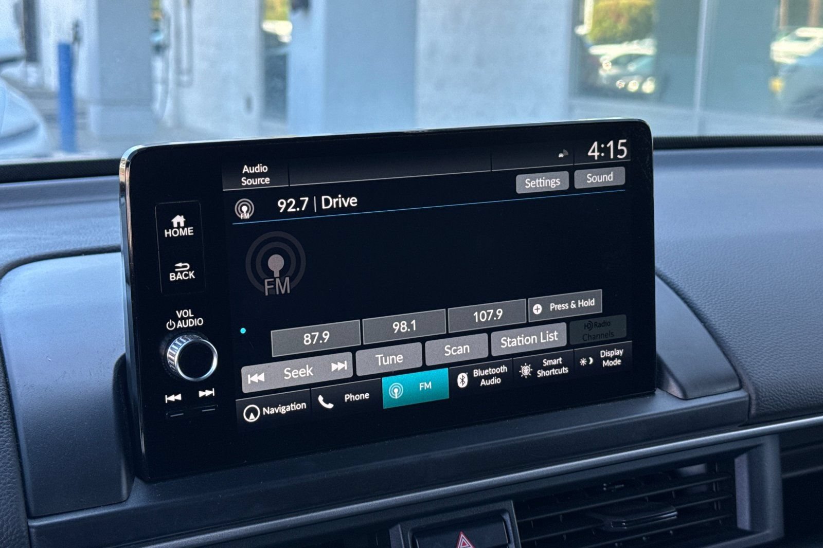 Used 2025 Honda Pilot Black Edition image 26