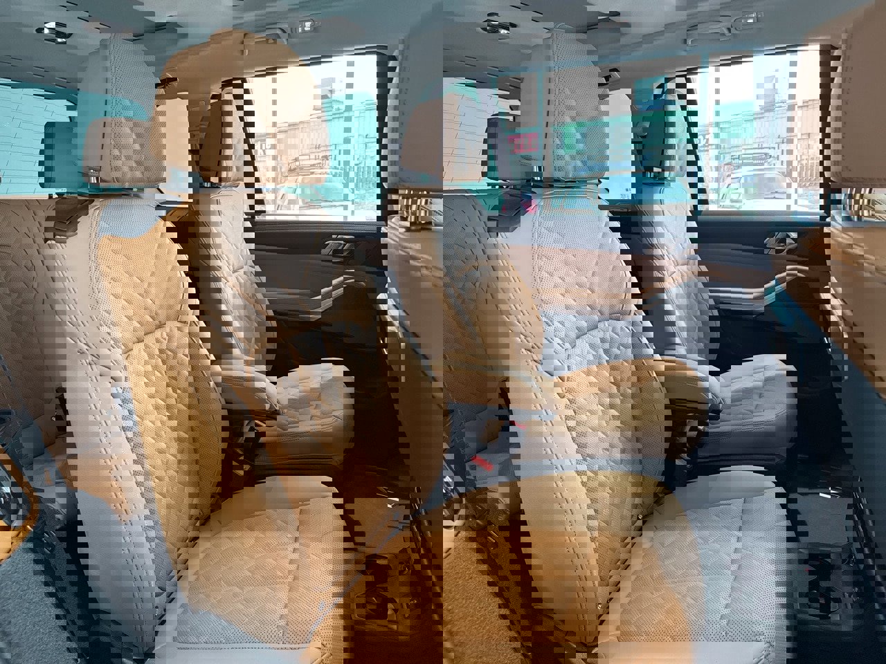 New 2026 BMW X7 xDrive40i image 52