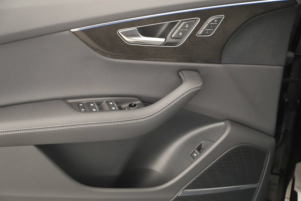 New 2026 Audi Q8 Premium Plus AWD/4WD image 23