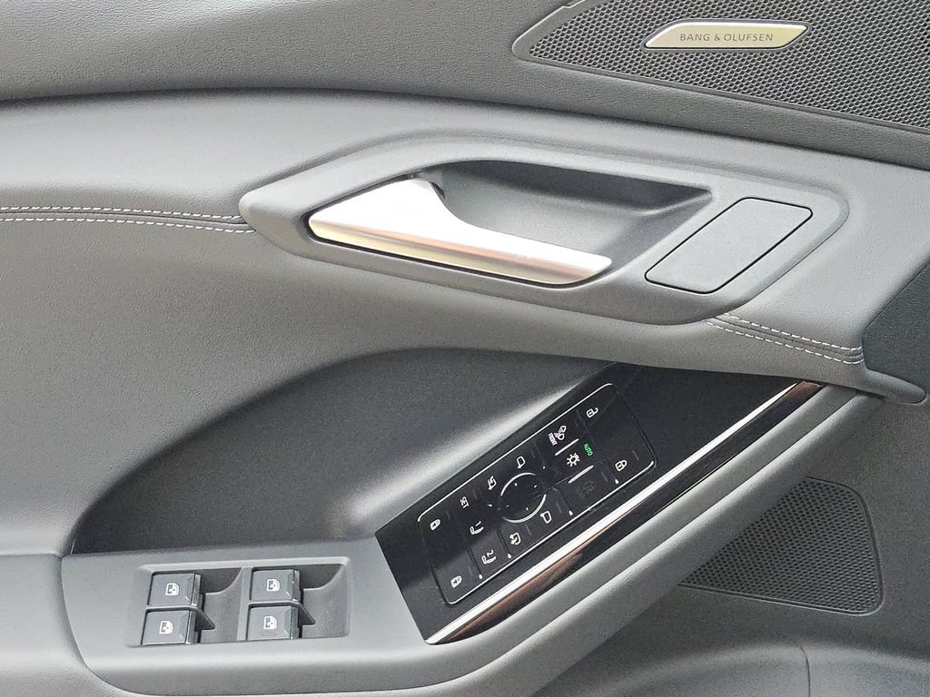 New 2027 Audi Q6 e-tron Premium Plus AWD/4WD image 19