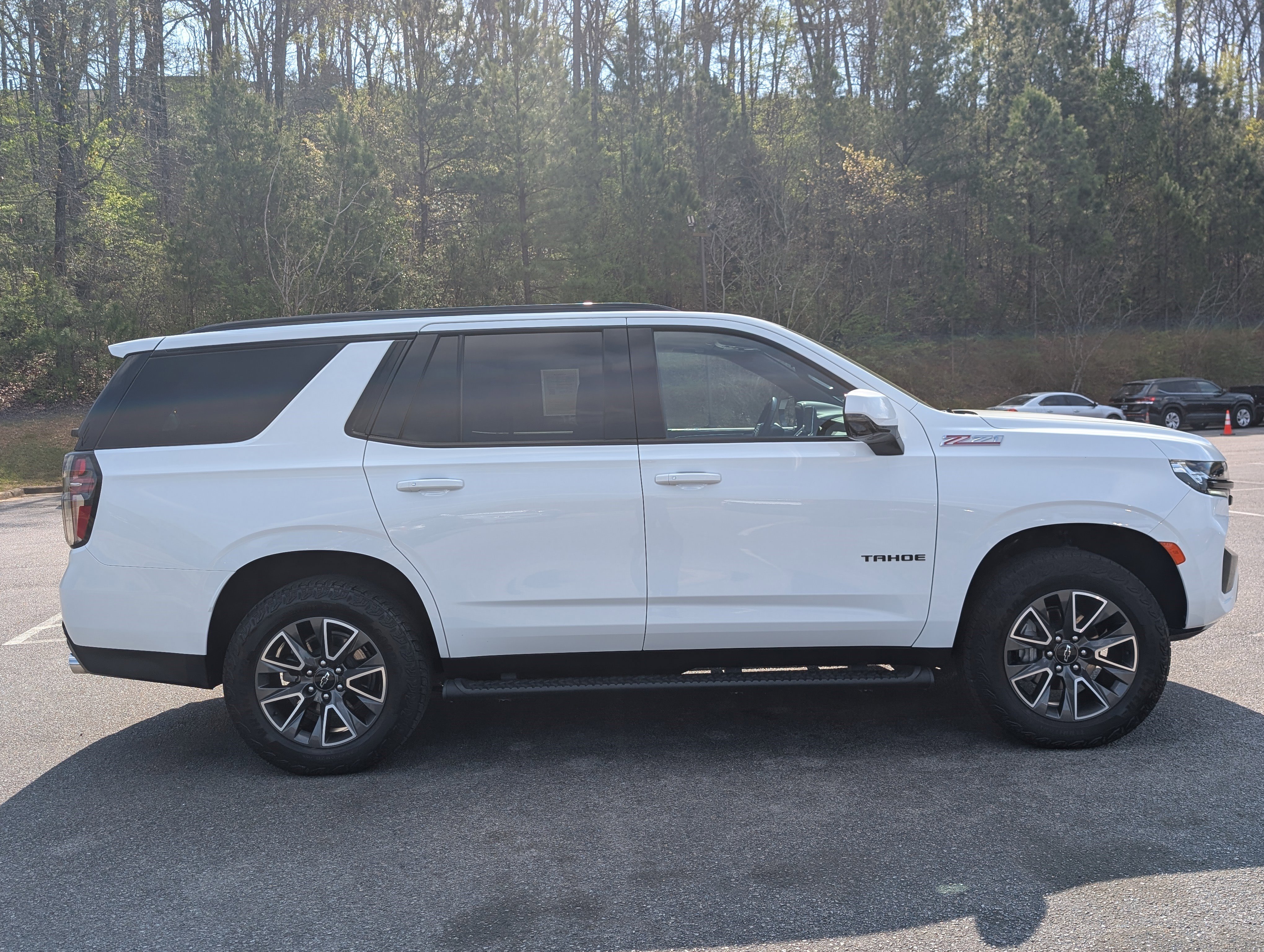 Used 2024 Chevrolet Tahoe Z71 w/ Z71 Off-Road Package AWD/4WD image 10