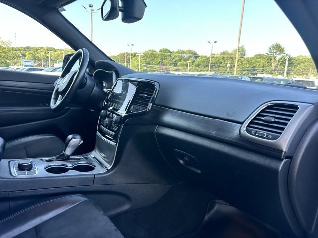 Used 2022 Jeep Grand Cherokee Laredo X image 30