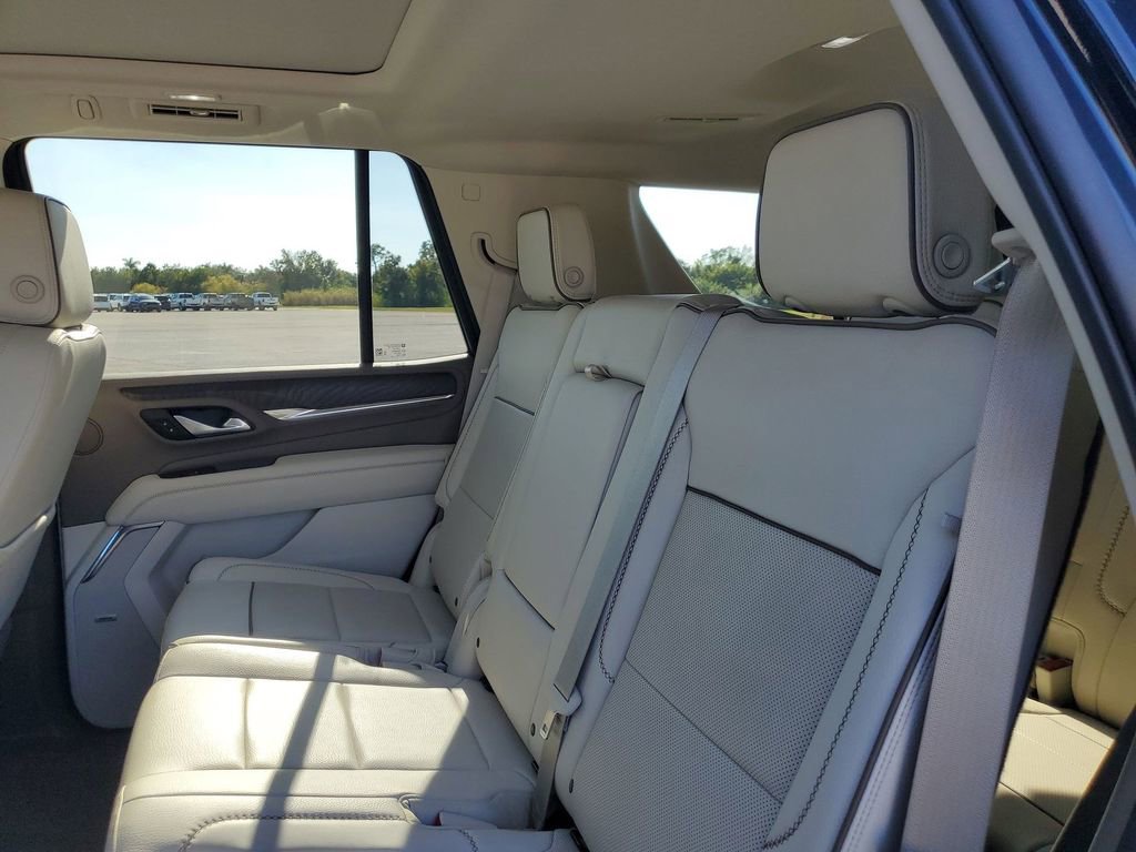 Used 2022 GMC Yukon Denali w/ Max Trailering Package image 23