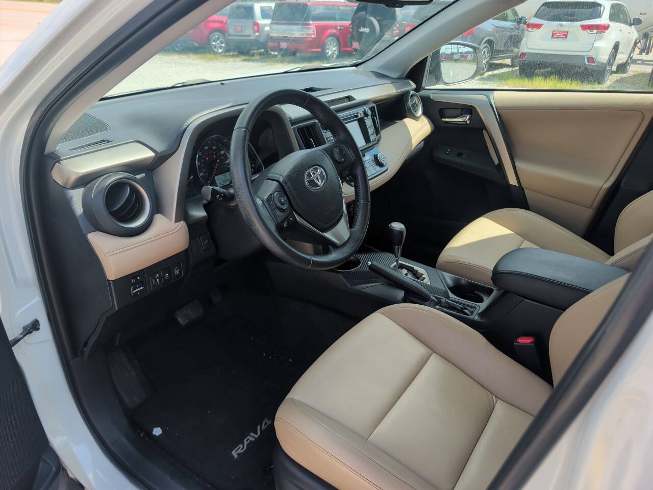 Used 2013 Toyota RAV4 Limited FWD image 25
