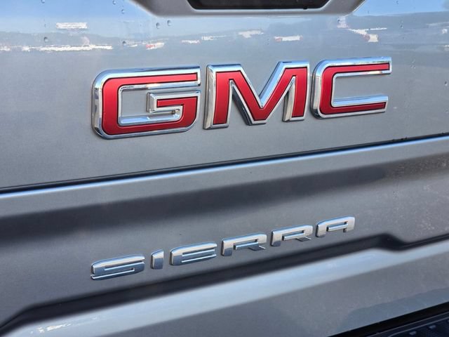 Used 2025 GMC Sierra 1500 SLT AWD/4WD image 16