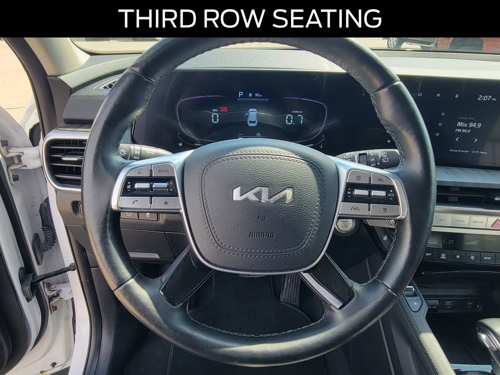 Used 2024 Kia Telluride EX w/ EX Captain's Chair Package image 22