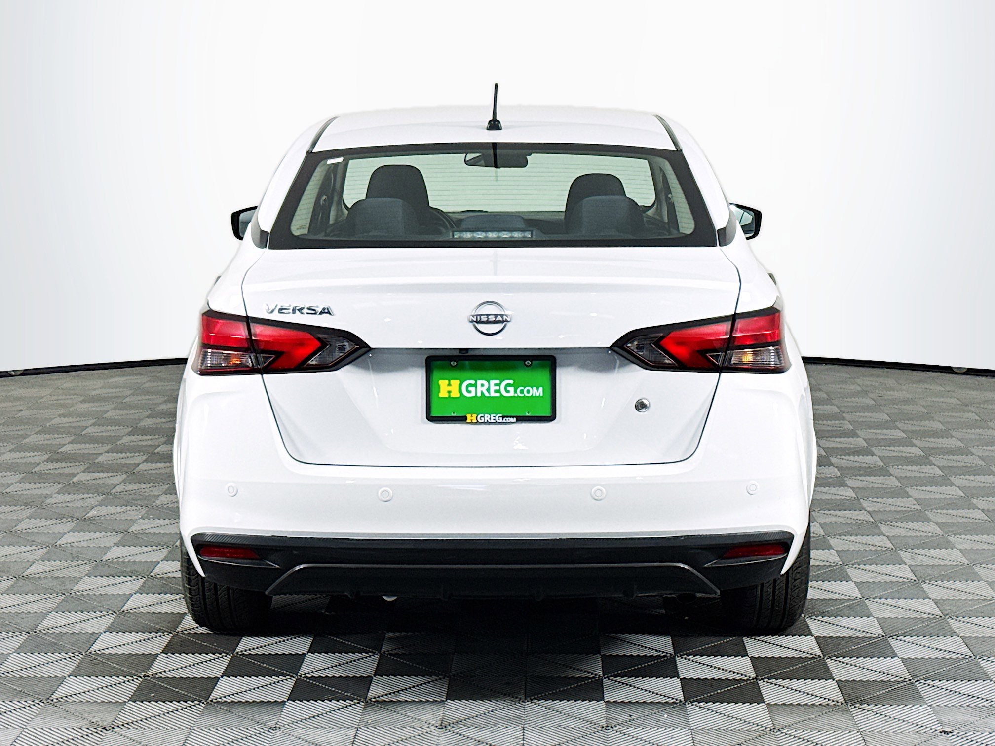 Used 2024 Nissan Versa S image 8