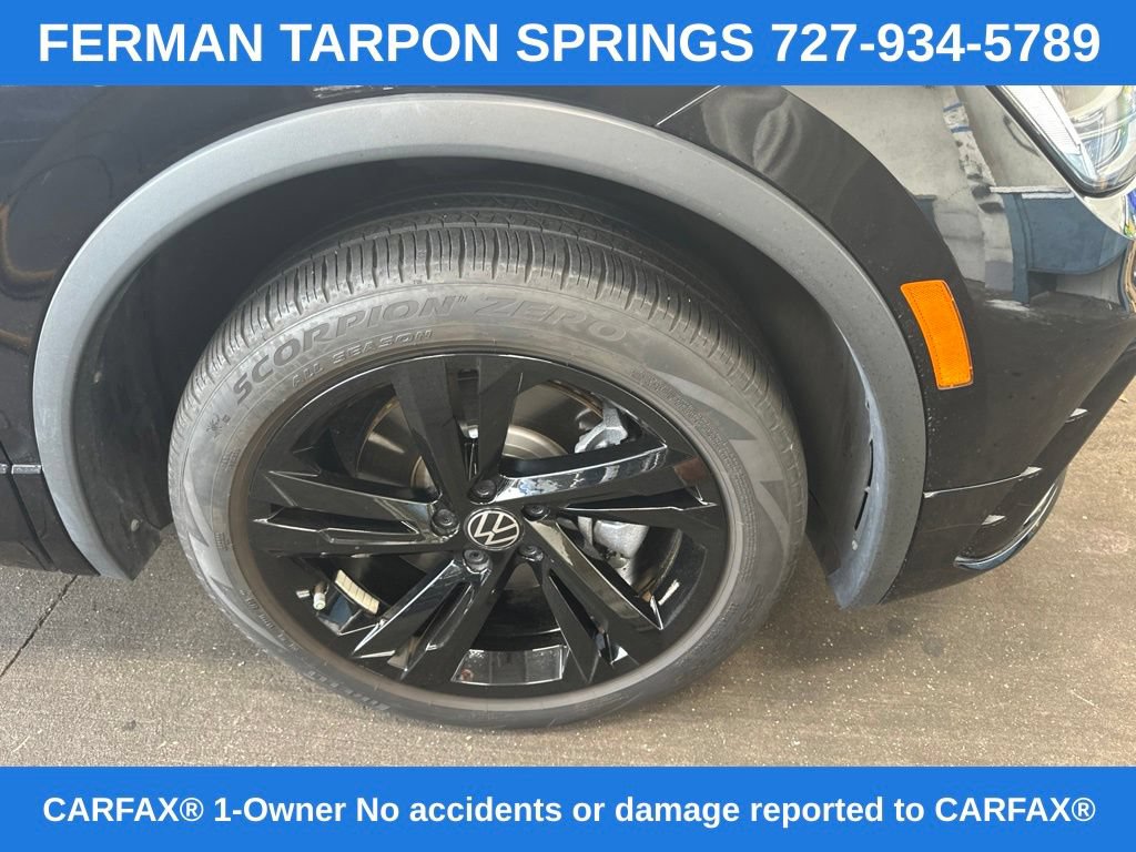 Used 2023 Volkswagen Tiguan SE R-Line FWD image 3