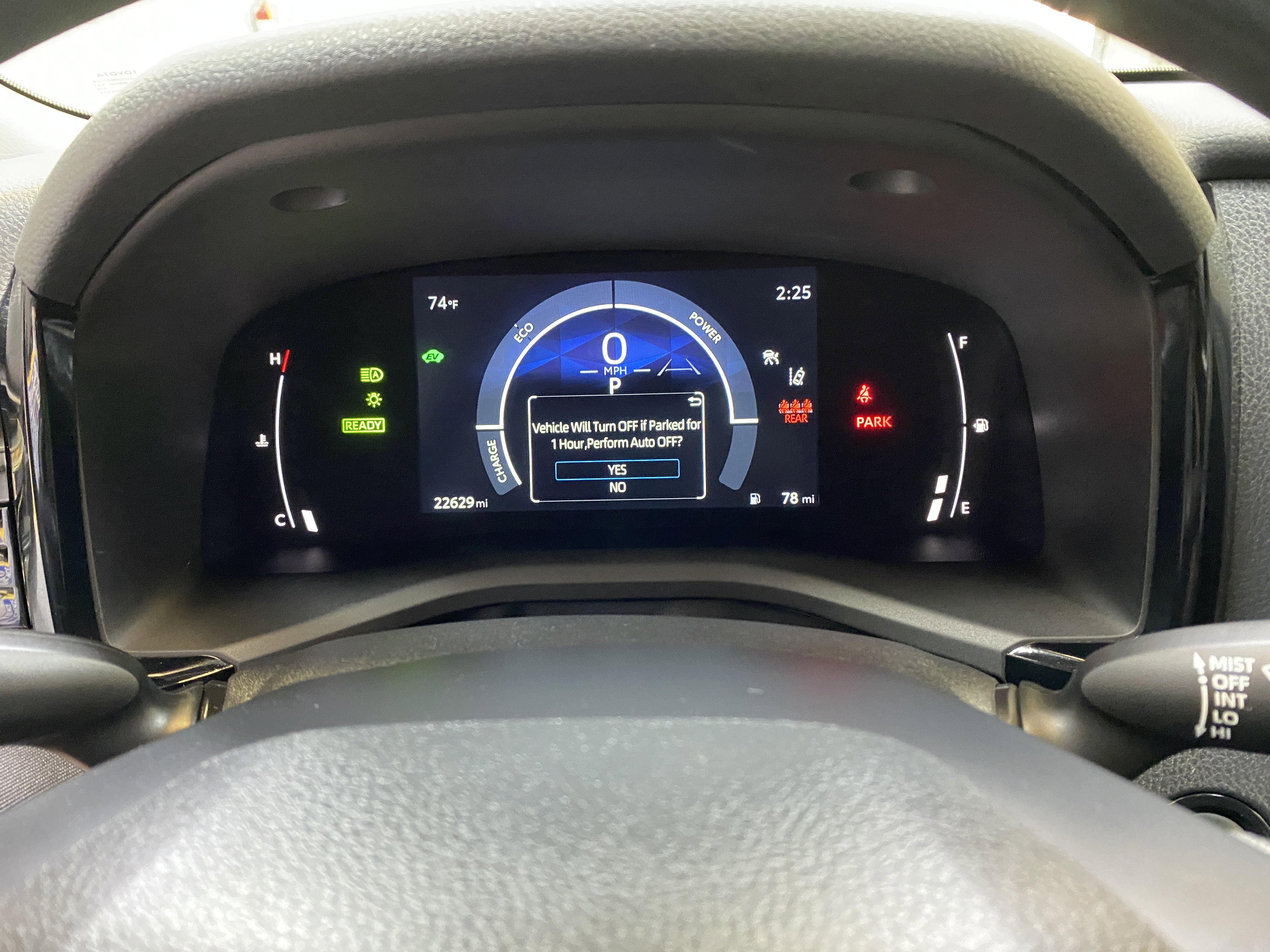 Used 2025 Toyota Camry LE image 34