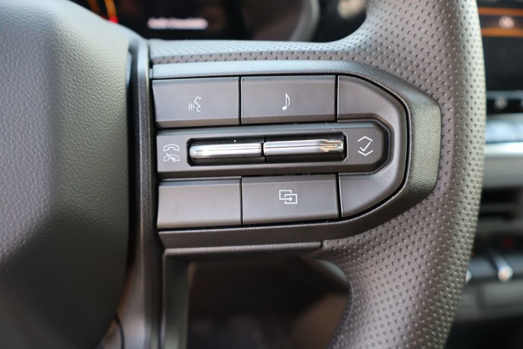 New 2026 Chevrolet Colorado Trail Boss AWD/4WD image 18