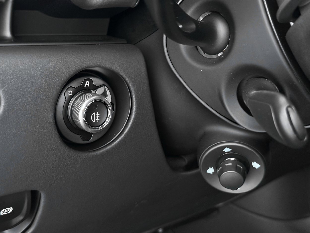 New 2026 McLaren Artura Spider RWD image 19