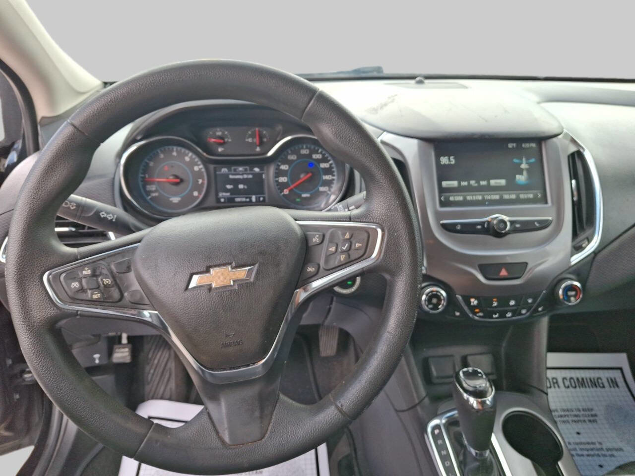 Used 2017 Chevrolet Cruze LT w/ Convenience Package image 8