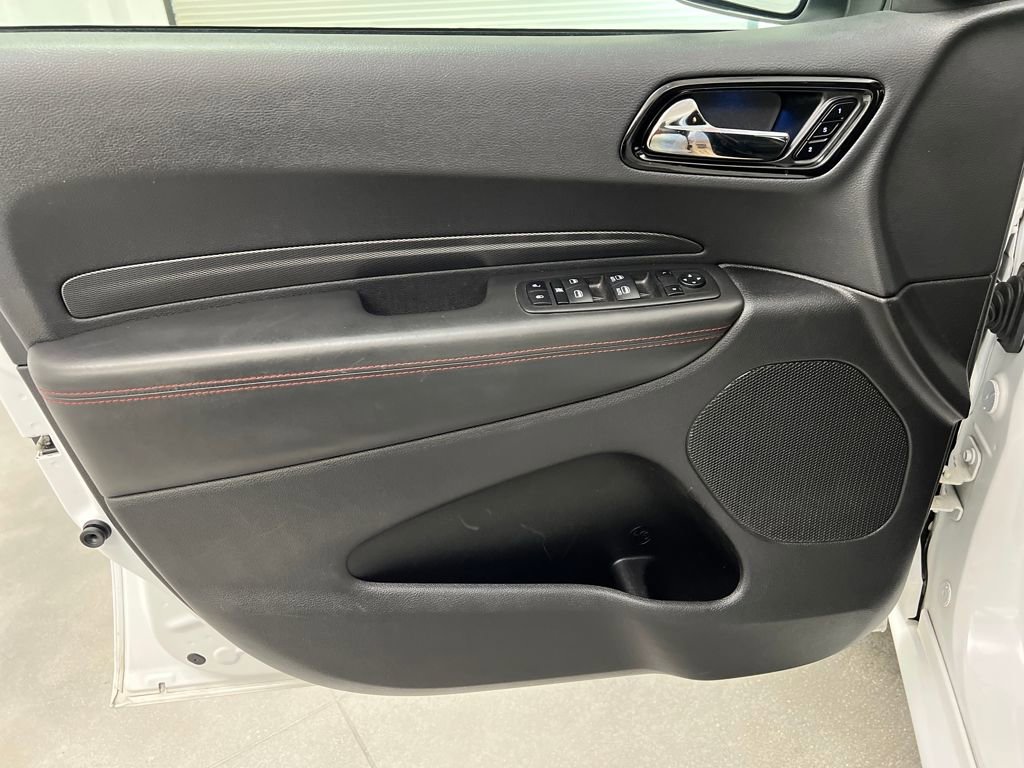 Used 2023 Dodge Durango GT image 11