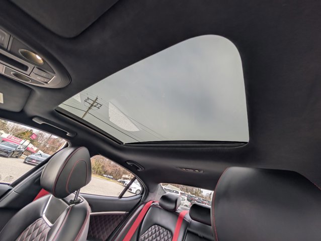 Used 2022 Genesis G70 3.3T w/ Sport Prestige Package image 16