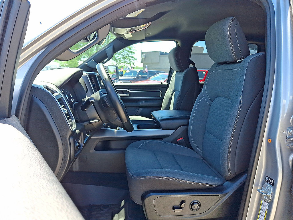 Used 2023 RAM 1500 Big Horn AWD/4WD image 11