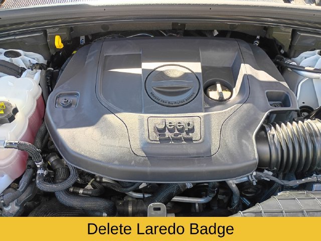 Used 2023 Jeep Grand Cherokee L Laredo AWD/4WD image 23
