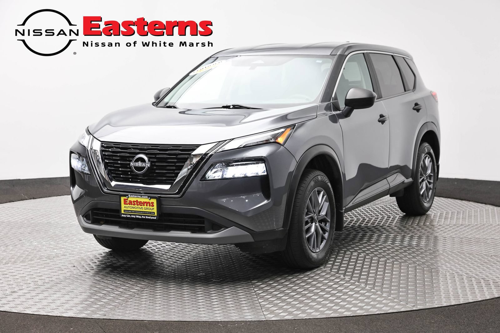 Used 2023 Nissan Rogue S AWD/4WD image 1
