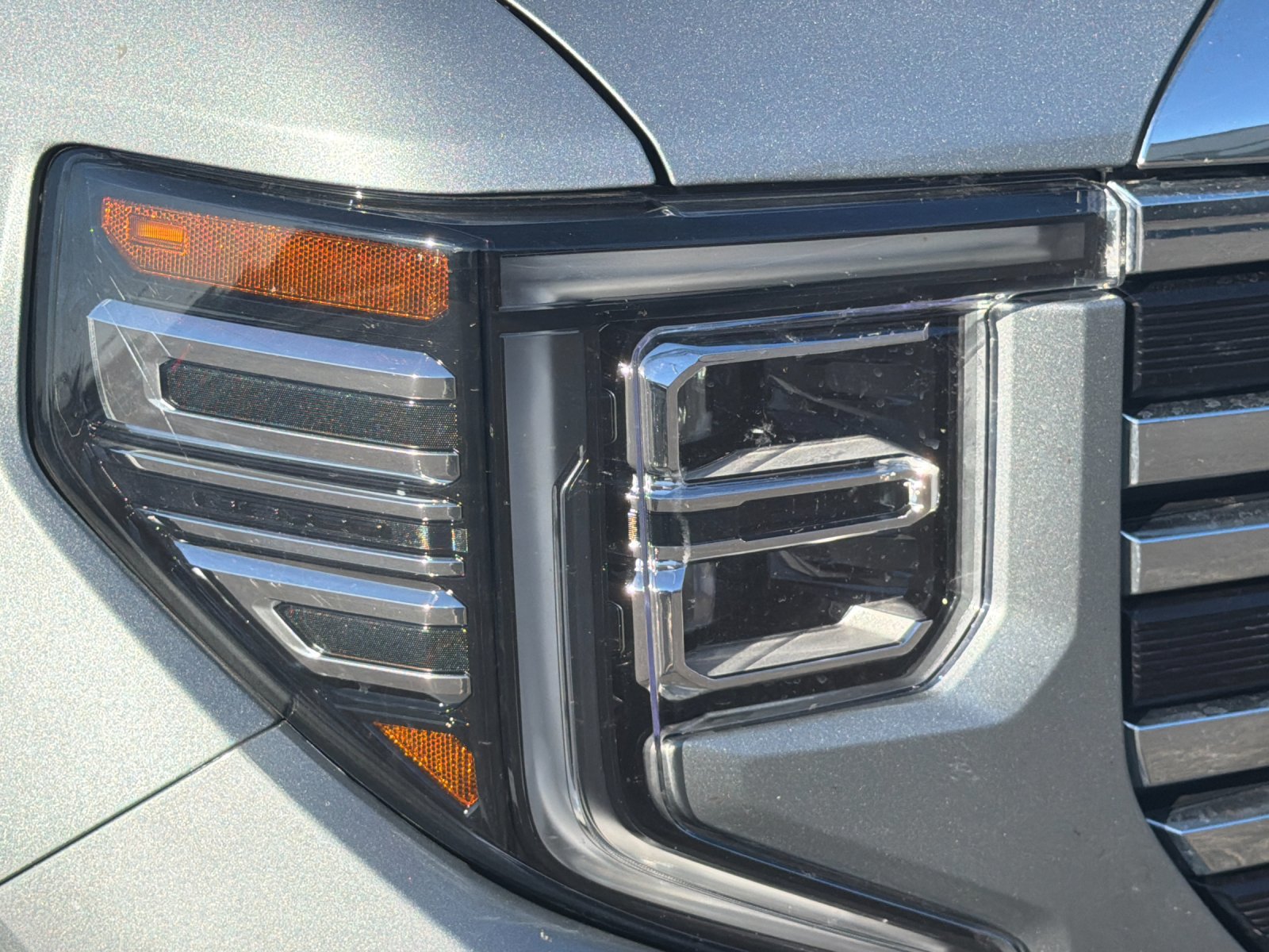 Used 2026 GMC Sierra 1500 SLT AWD/4WD image 36