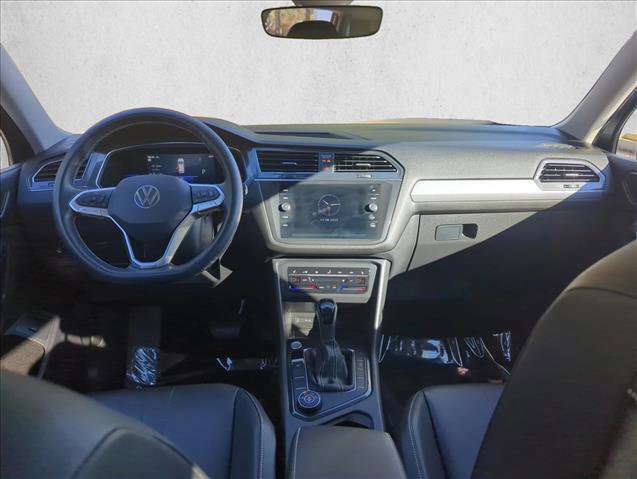 Used 2022 Volkswagen Tiguan SE image 19