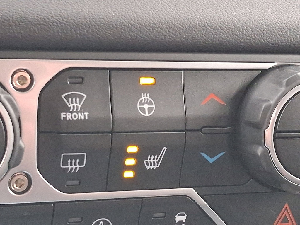 Used 2025 Jeep Wrangler Unlimited Rubicon w/ Safety Group image 19