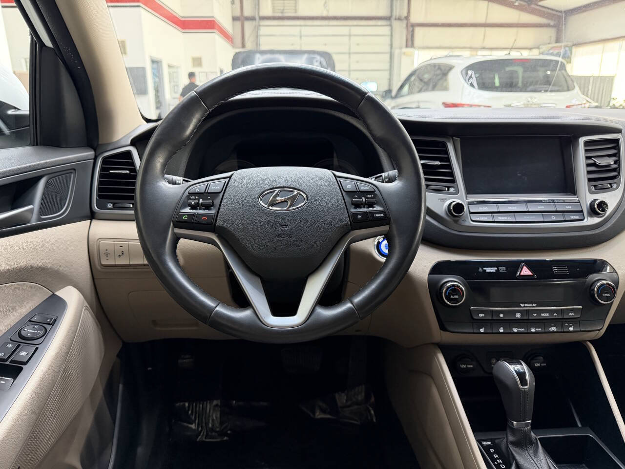 Used 2018 Hyundai Tucson Limited AWD/4WD image 21