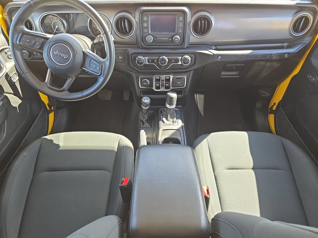 Used 2021 Jeep Wrangler Unlimited Sport AWD/4WD image 9