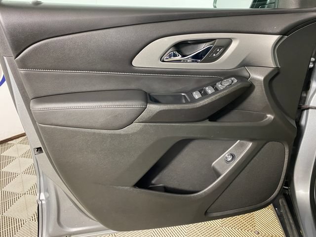 Certified 2023 Chevrolet Traverse LT AWD/4WD image 12