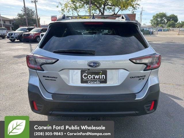 Used 2022 Subaru Outback Onyx Edition XT AWD/4WD image 6