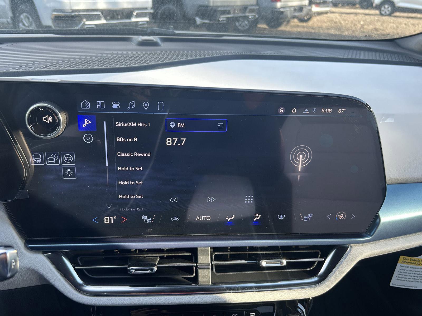 New 2026 Chevrolet Equinox EV LT image 13