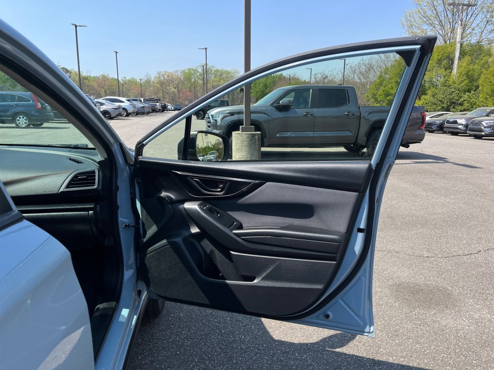 Used 2021 Subaru Crosstrek 2.0i Premium w/ Moonroof Package AWD/4WD image 32