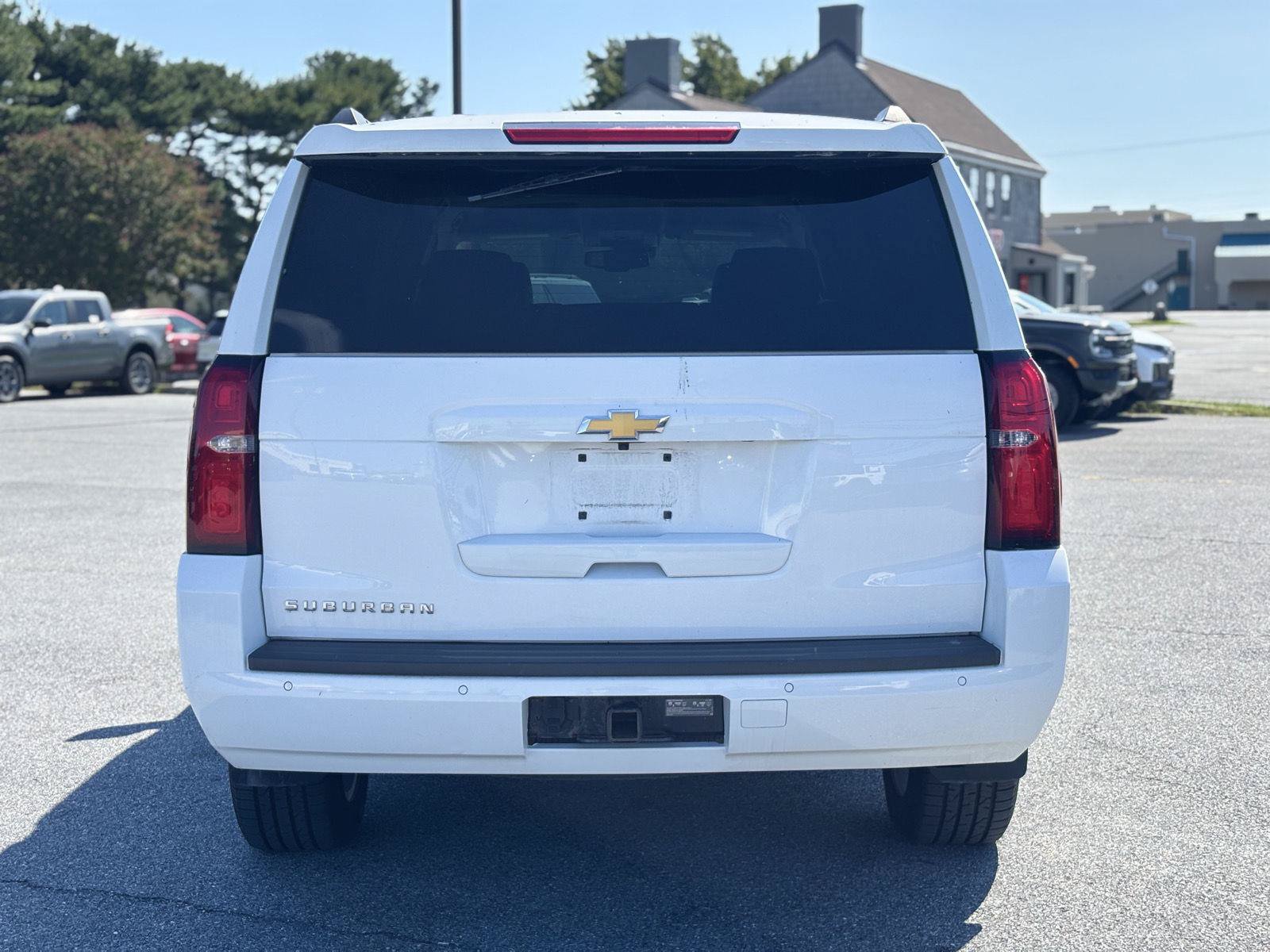 Used 2020 Chevrolet Suburban LT AWD/4WD image 10