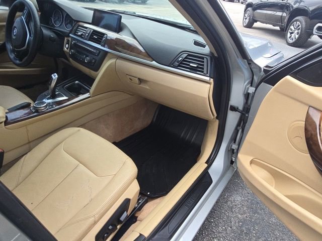 Used 2015 BMW 328i Sedan RWD image 36