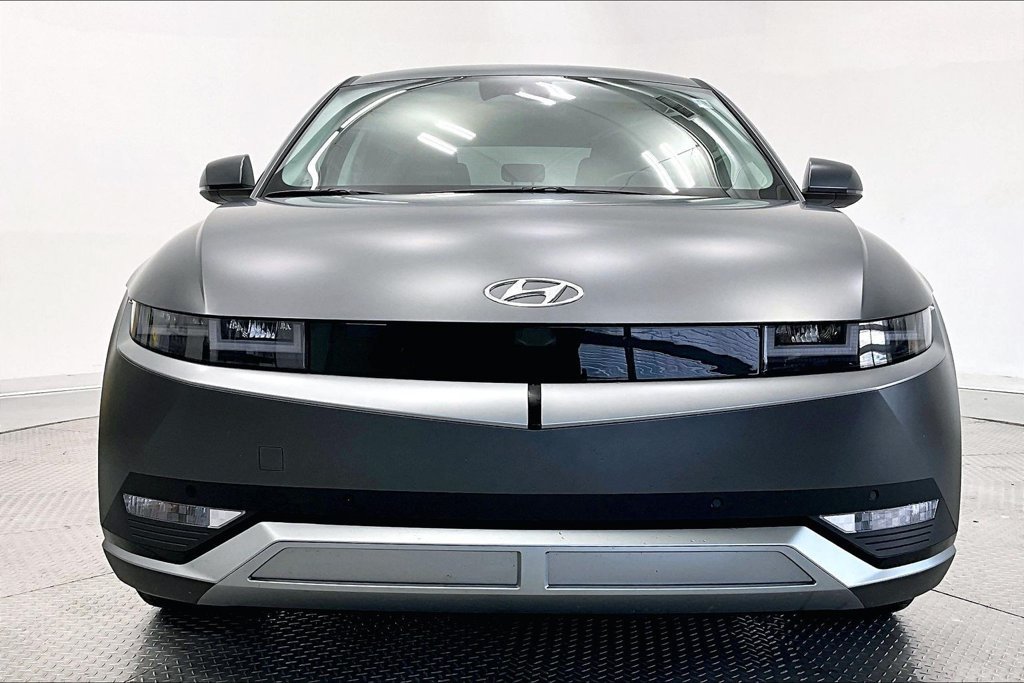 Certified 2024 Hyundai Ioniq 5 SEL AWD/4WD image 3