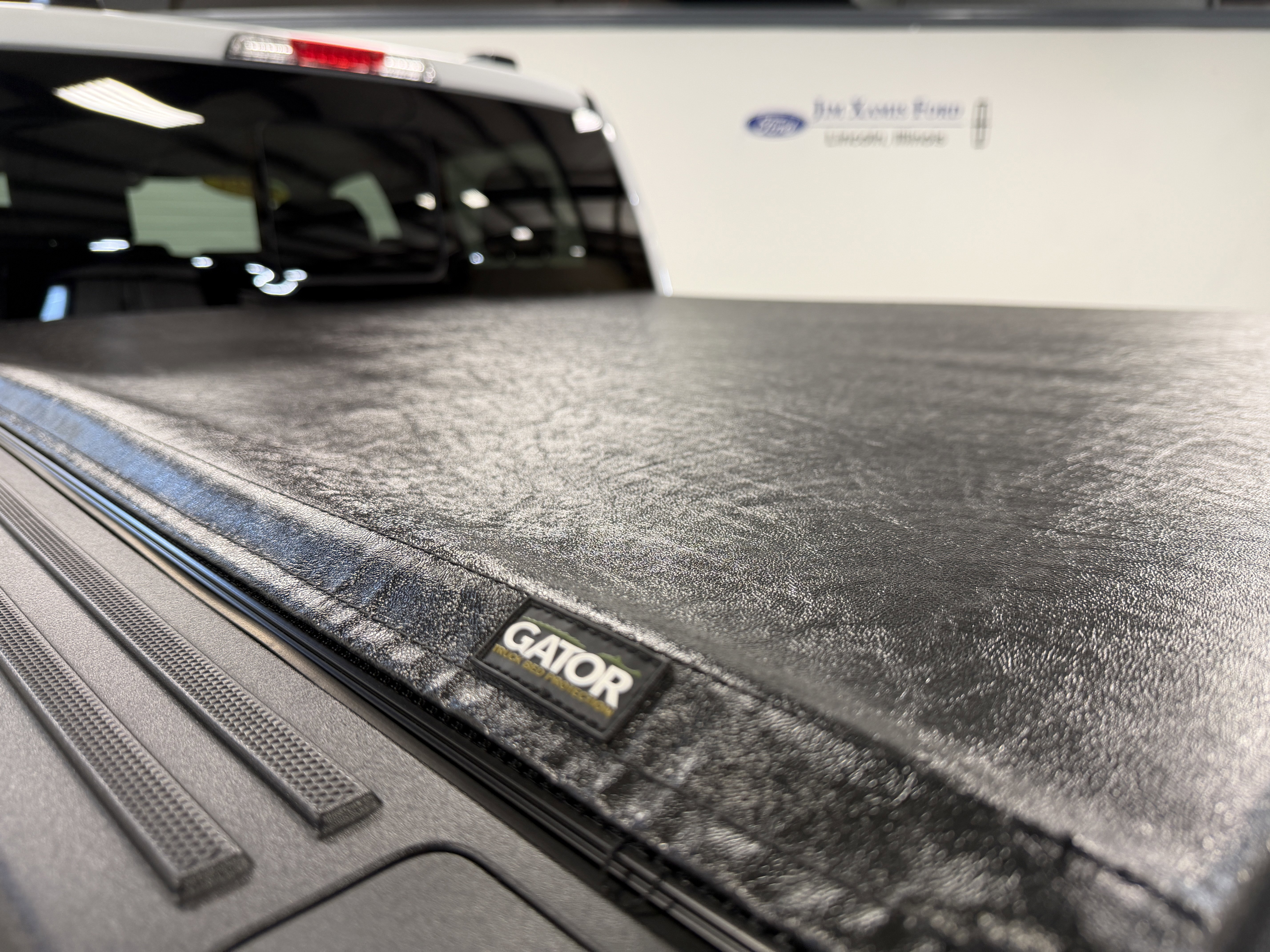 Used 2025 Ford F150 Lariat w/ Equipment Group 501A Mid image 28