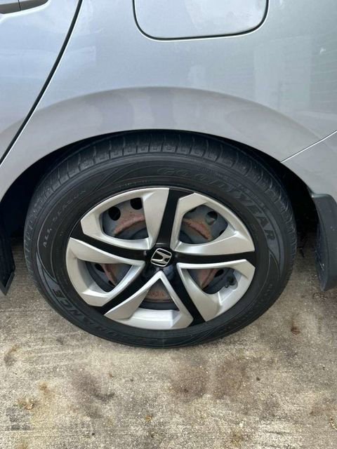 Used 2018 Honda Civic LX image 6