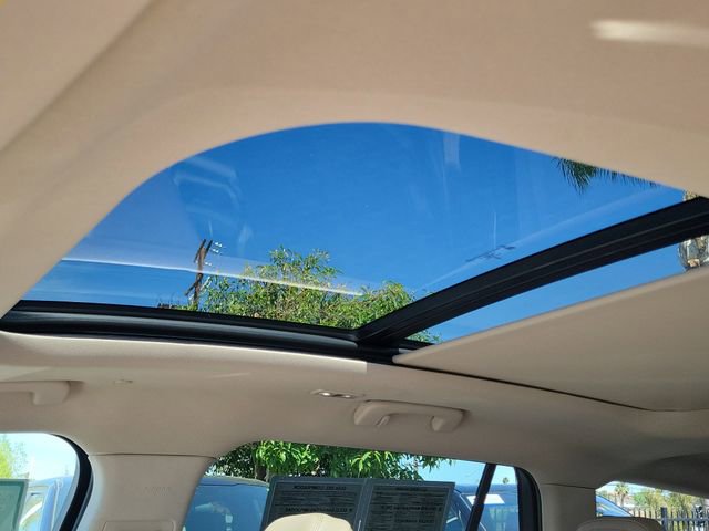 Used 2023 Lincoln Aviator Reserve w/ Equipment Group 201A image 16