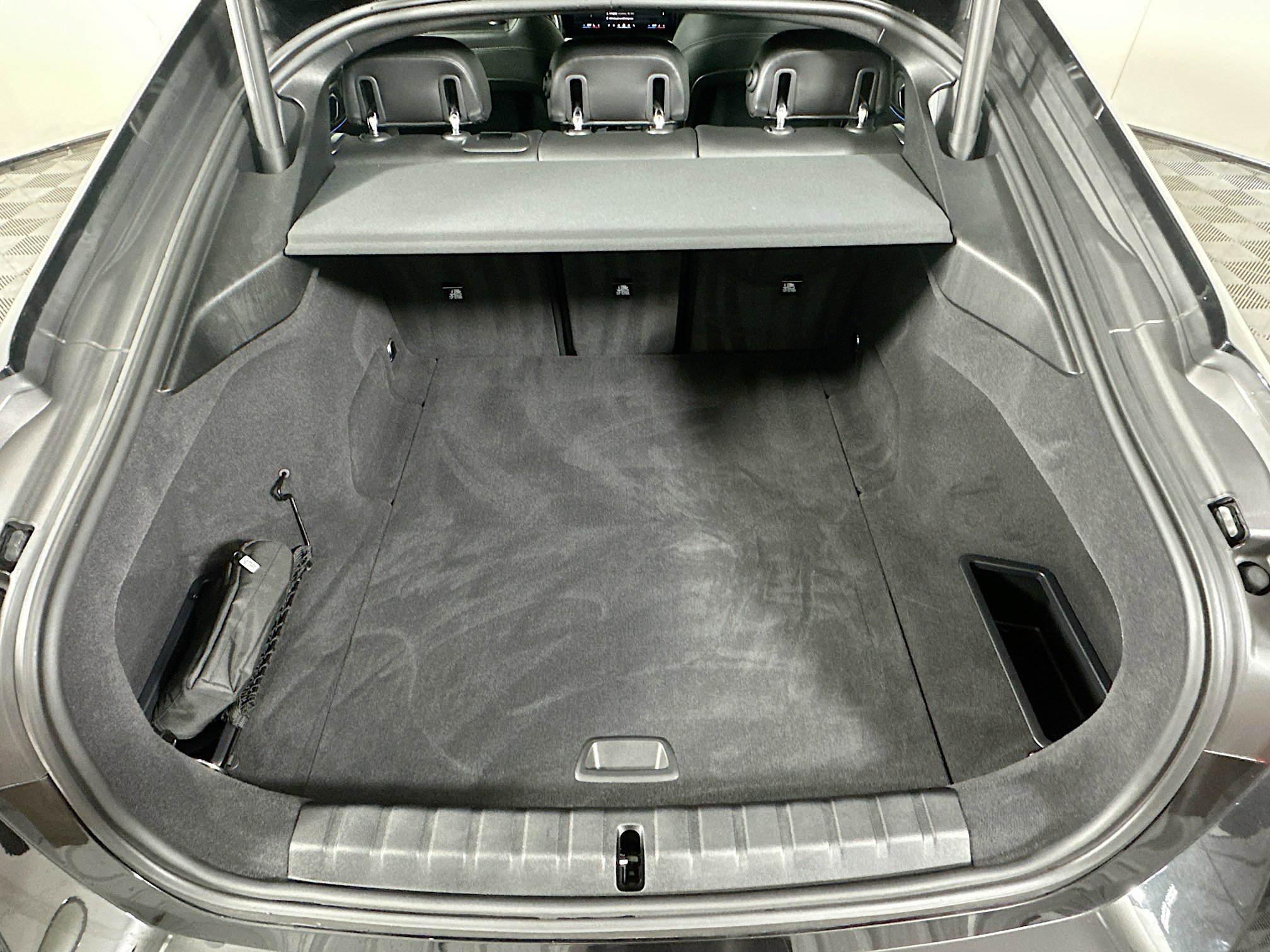 Used 2024 BMW i4 eDrive35 w/ Convenience Package image 30