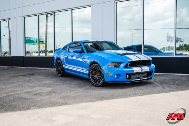 Used 2013 Ford Mustang Shelby GT500 RWD image 36